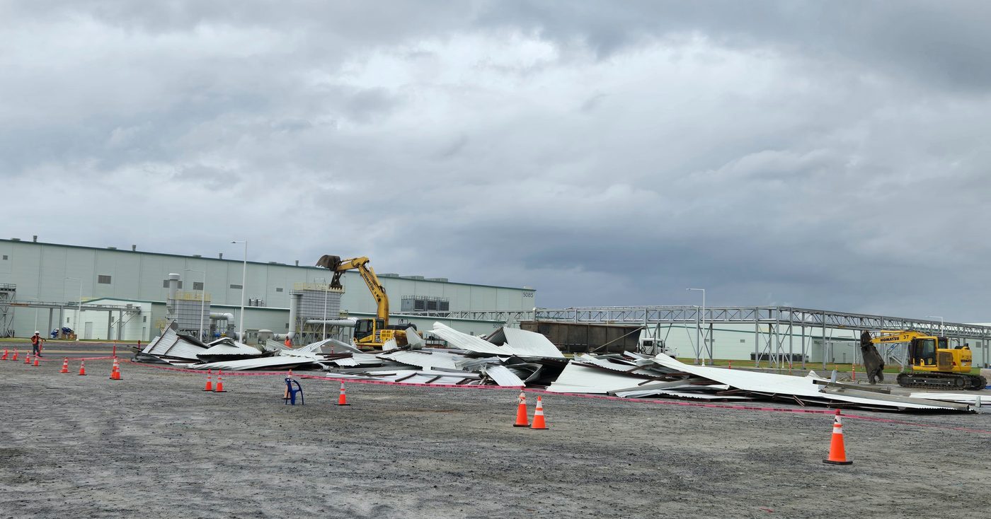 7 Globe demolition and site clearing